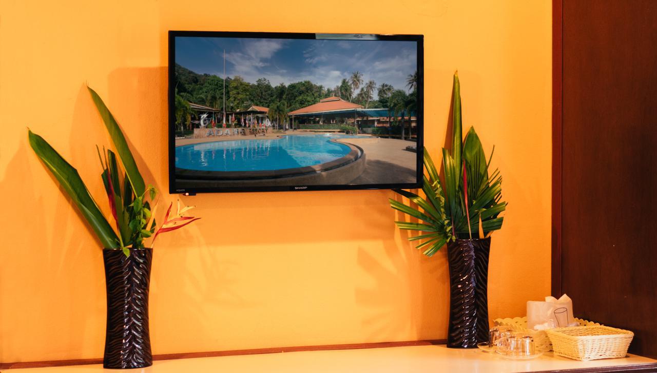 Hotel Adang Island