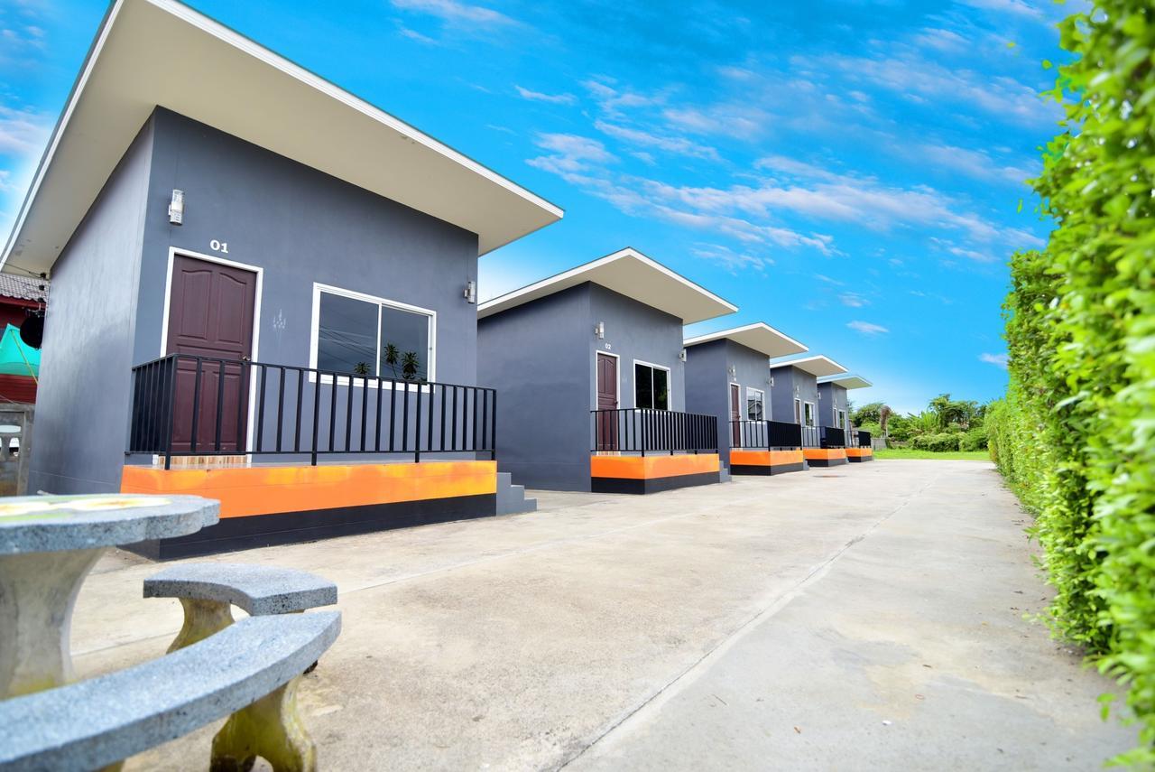 Guest house Family House 2*