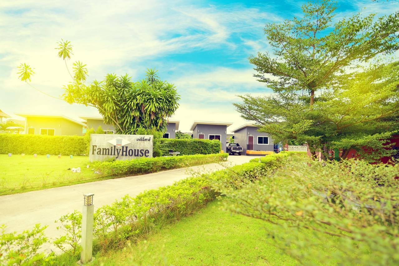Family House 2*
