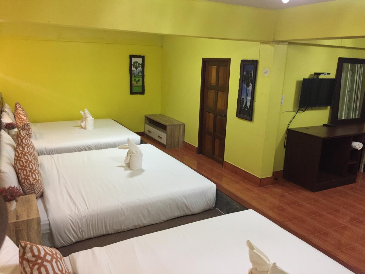 Baan Asree บ้านอัสรี Holiday home