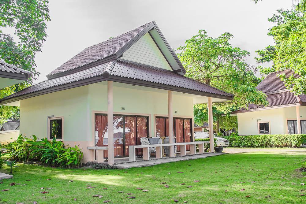 Coral Resort