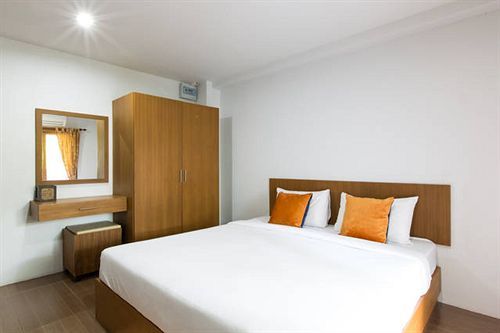 Oyo 227 Suchaya House Hotel Hua Hin