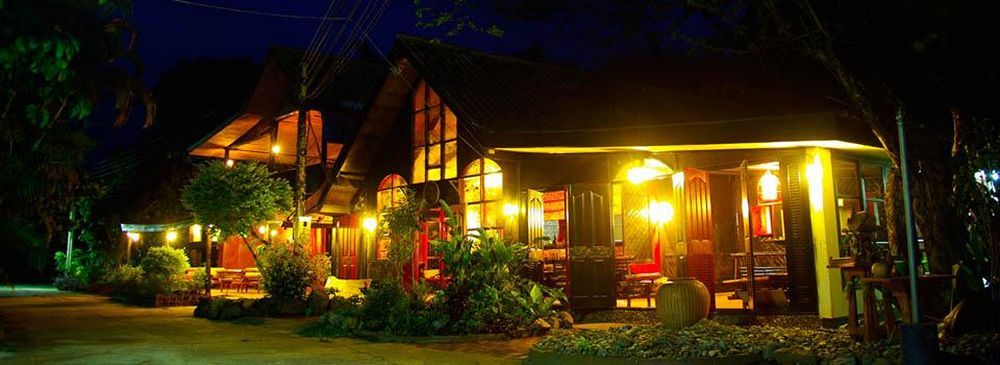Areeya Phuree Thaton Resort