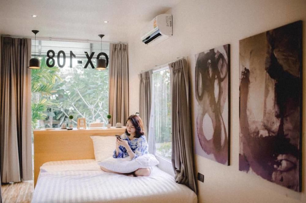 Crystal Box Resort