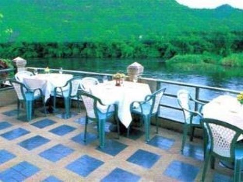 Hotel Aek-pailin River Kwai