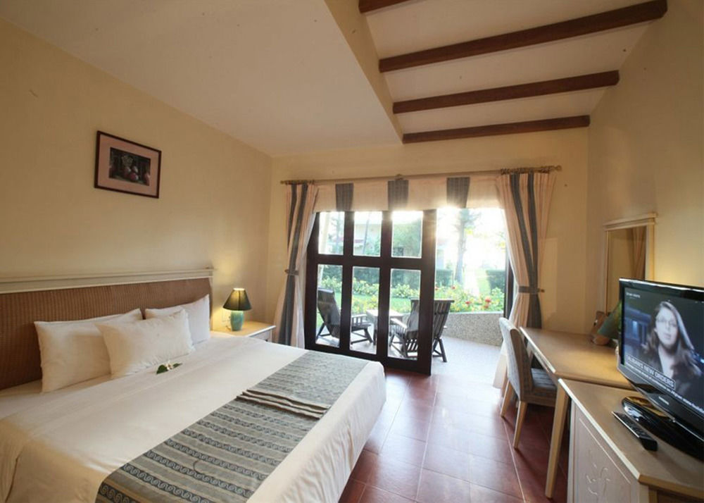 Resort Comsaed River Kwai Kanchanaburi