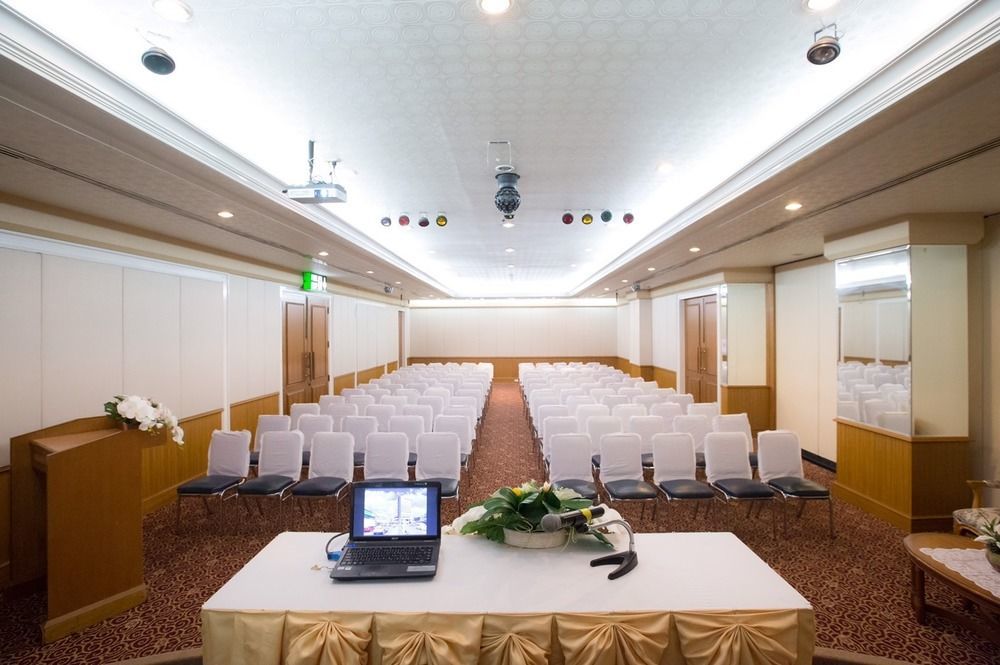 Hotel V.l. Hatyai