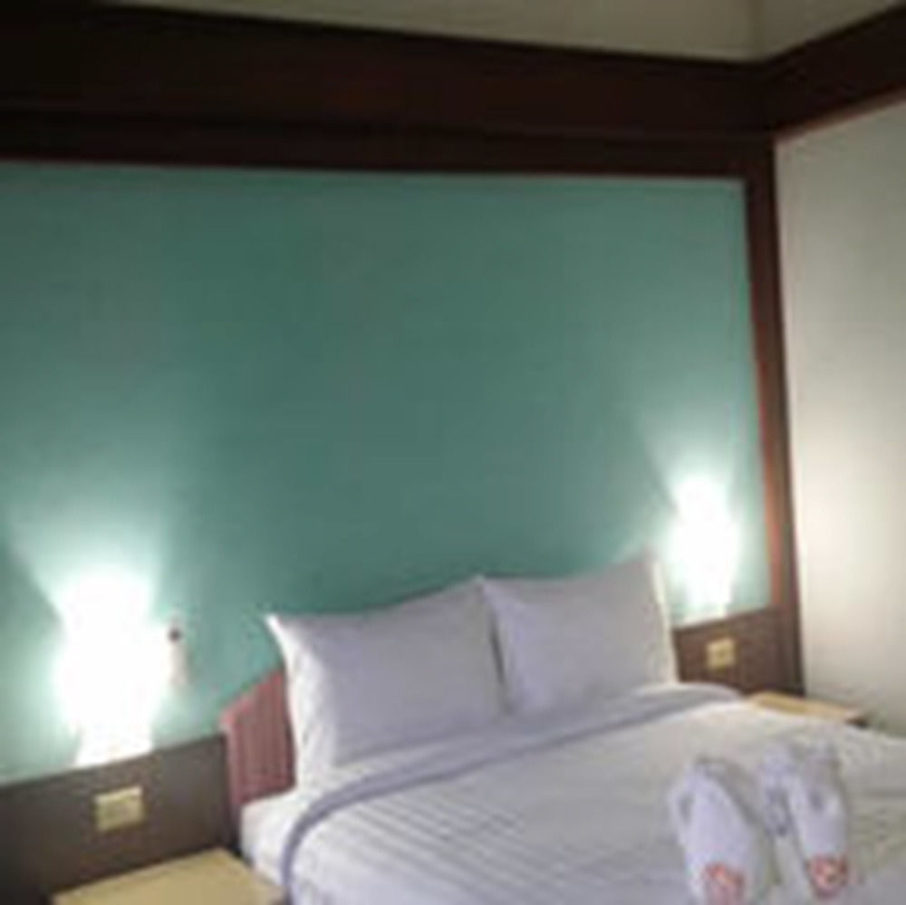 Apartment The 1 Place Yai