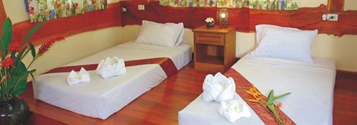 Baan Po Ngam Resort