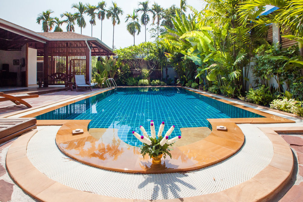 Baan Rengron Villa