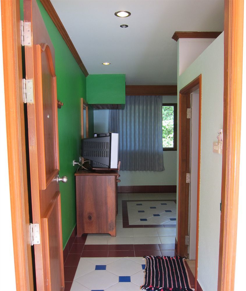 Oasis Hostel Krabi