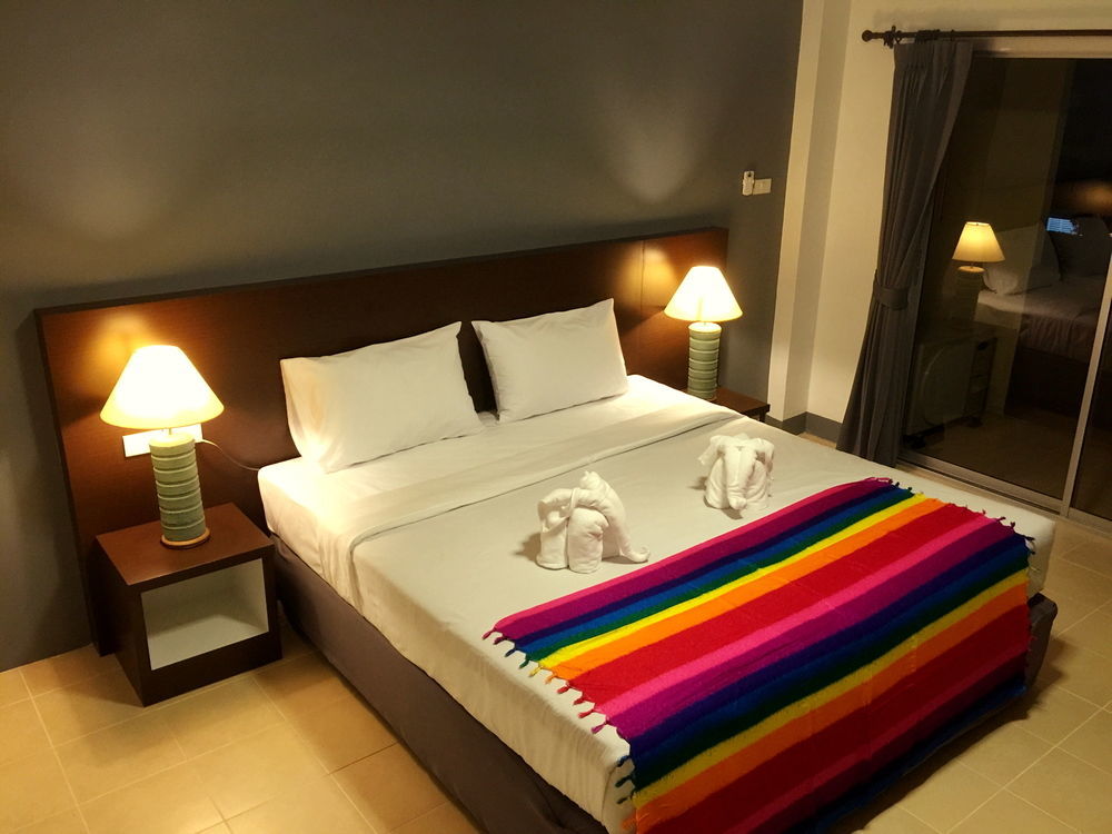 Z-talay House Klong Muang Beach