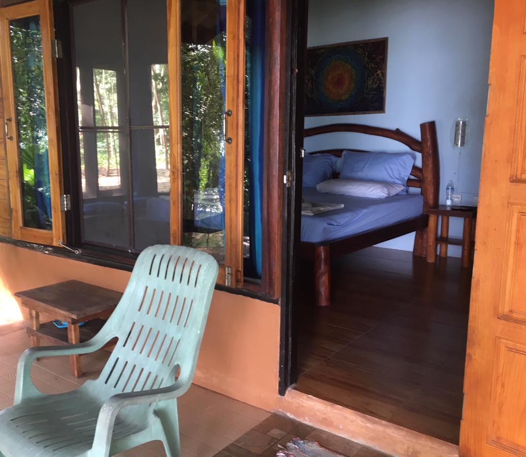 Dugong Koh Sukorn Guest house Ko Sukon
