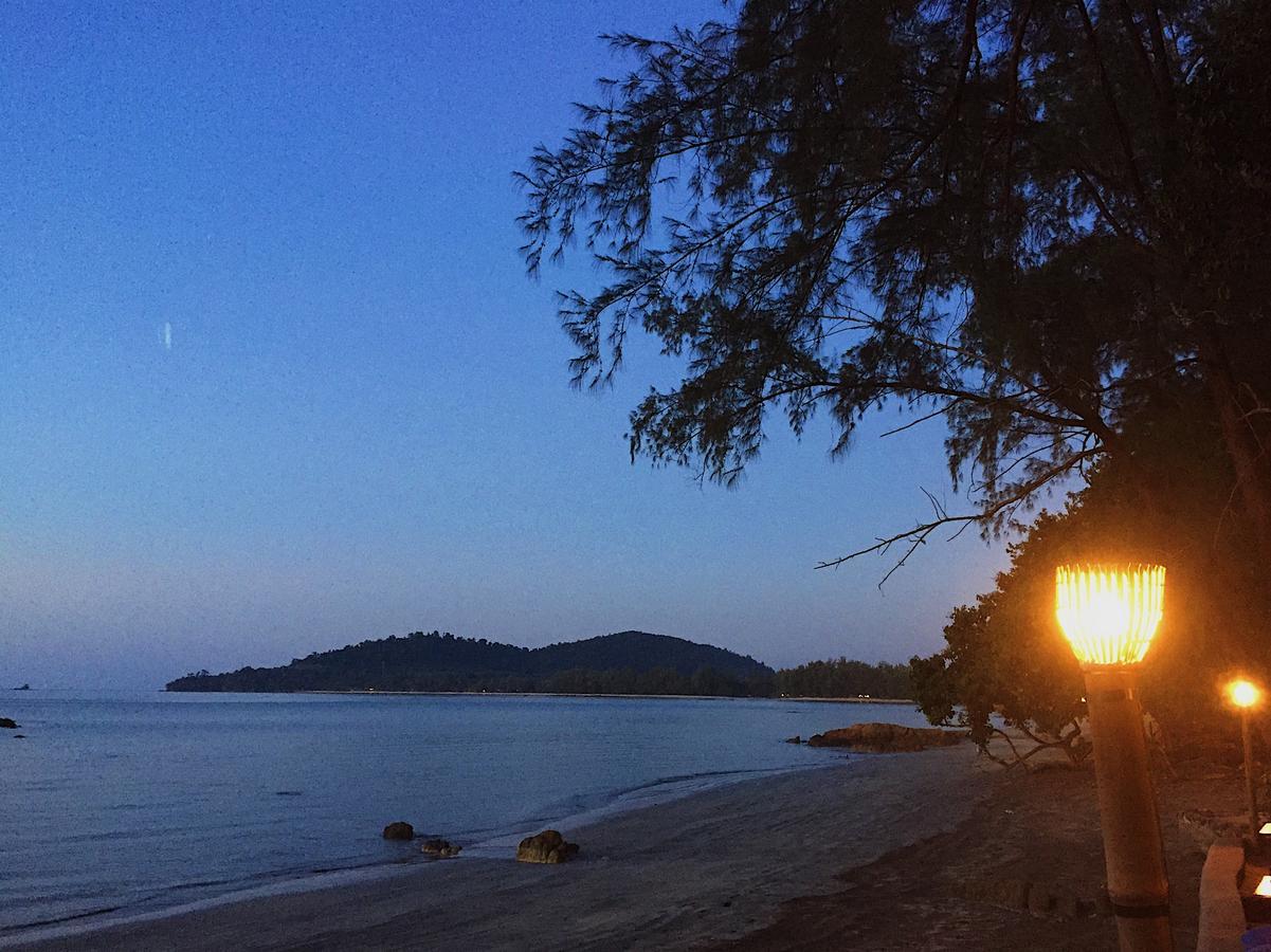 Full Moon * Koh Chang Ranong
