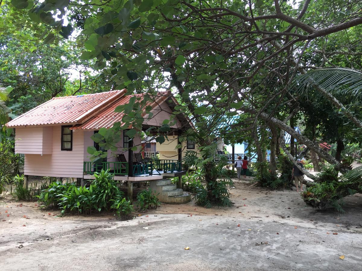 Full Moon Resort Koh Chang Ranong