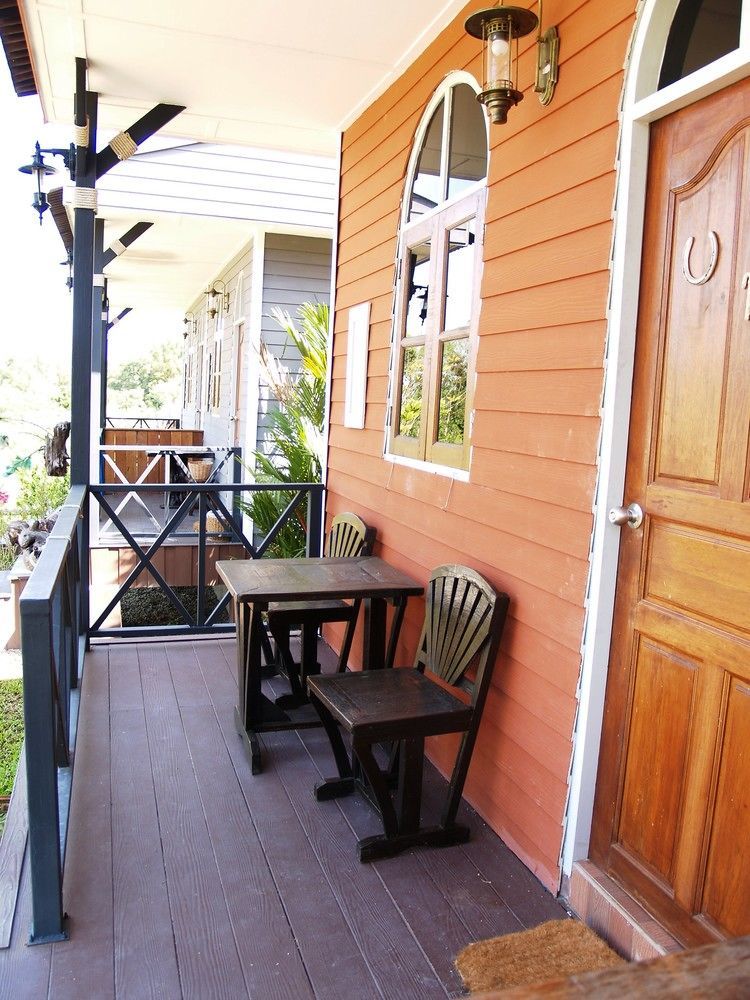 Hotel Cowboy Farm Pattaya 3*