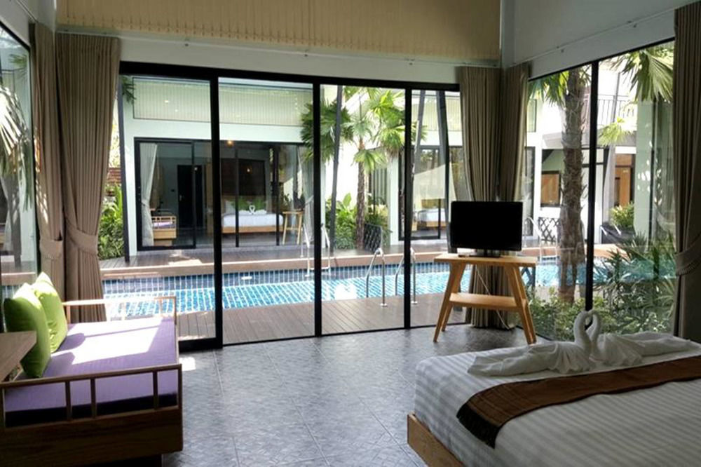 Jasmine And 3* Khanom
