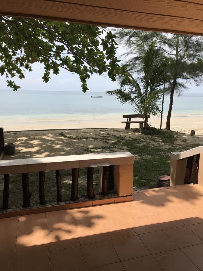 Season Koh Jum