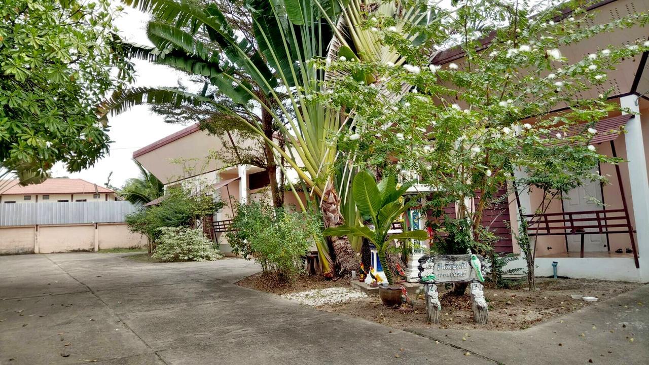 Chomtawan Resort 2*