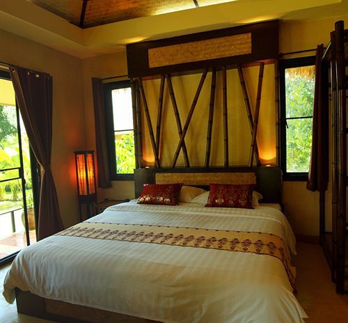 Ingnatee Holiday park Pathum Thani
