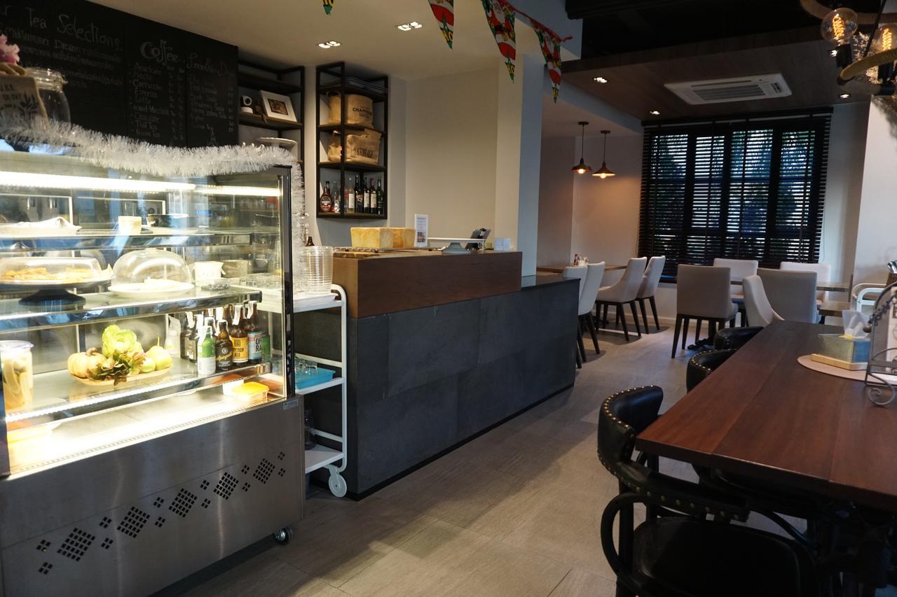 Marquise Boutique Hotel 3*