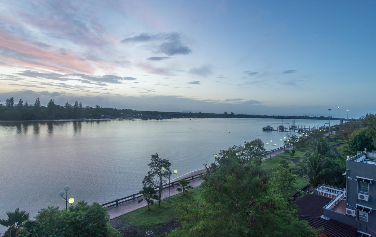Hotel Seaview Krabi