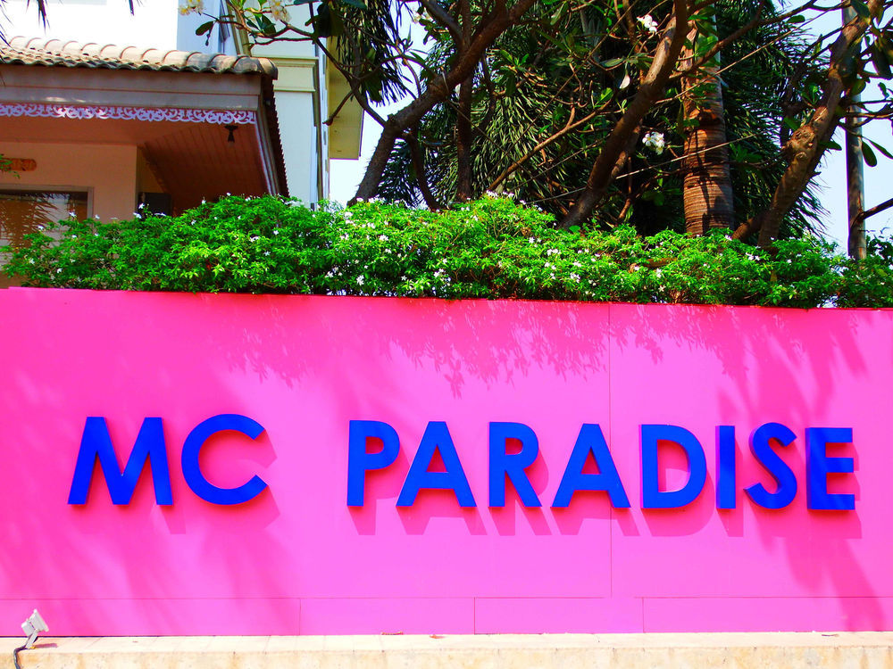 Hotel The Grand Paradise