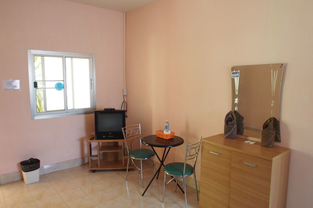 Co Co House Samui Guest house 2*