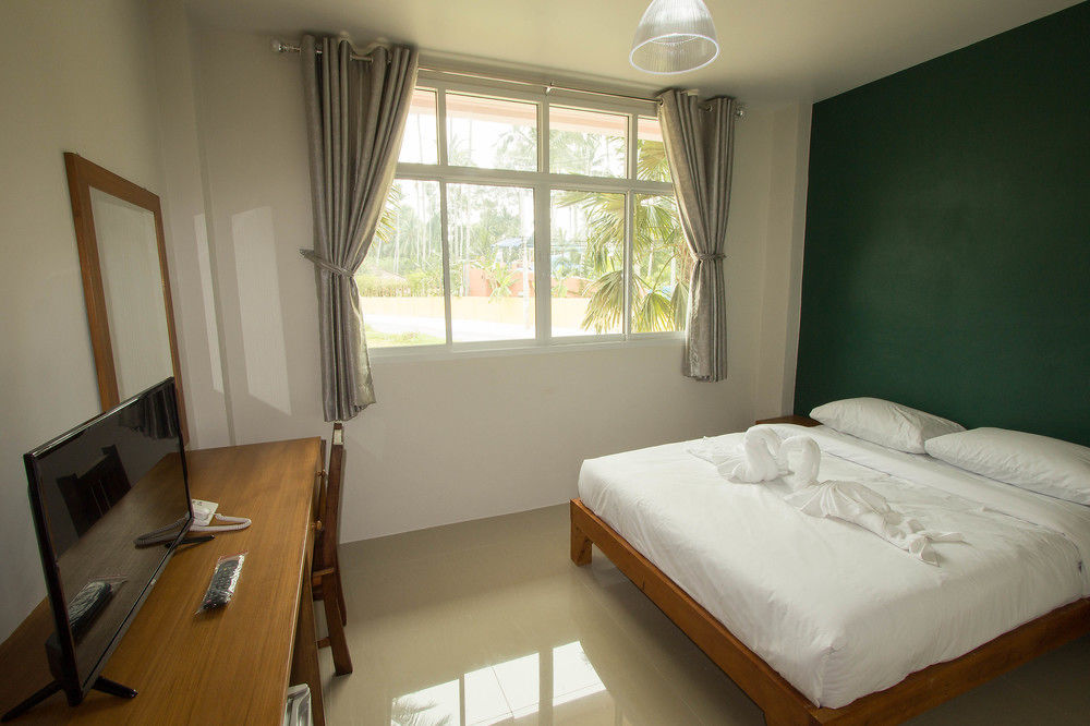 Baannoksuan Samui Hotel 3*
