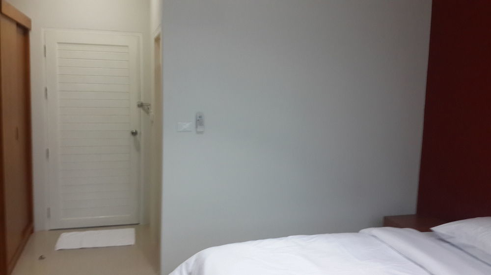Baannoksuan Samui Hotel Maret