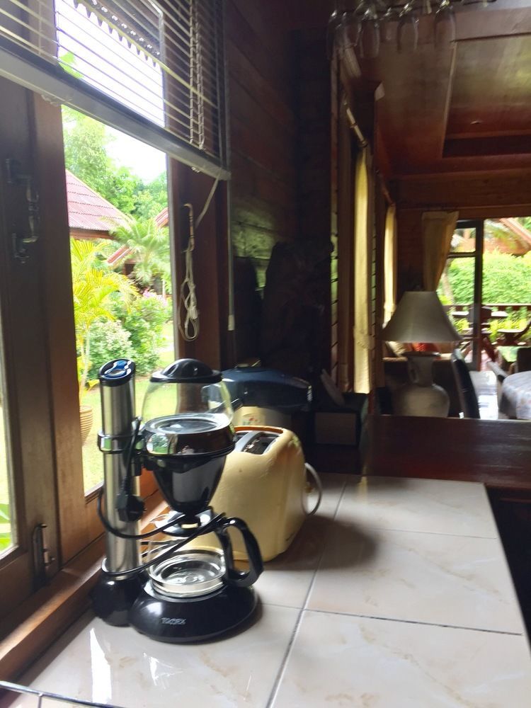 Baan Laem Noi