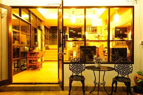 Samui Hostel *
