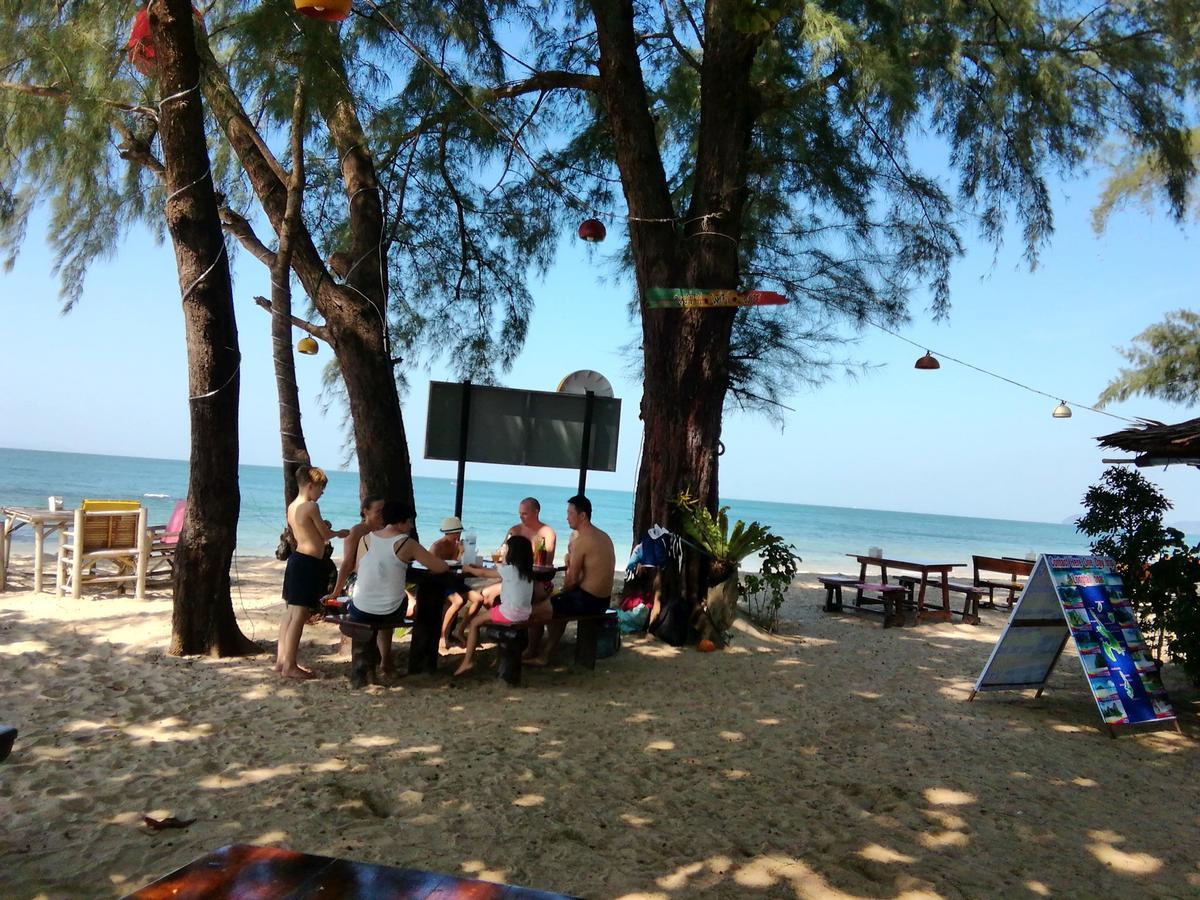 Kohjum Freedom Koh Jum