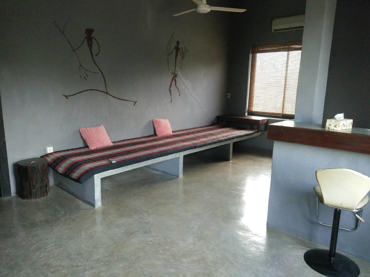 Avatarn Miracles Hotel,