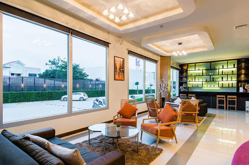 Hotel 42c The Chic Nakhon Sawan