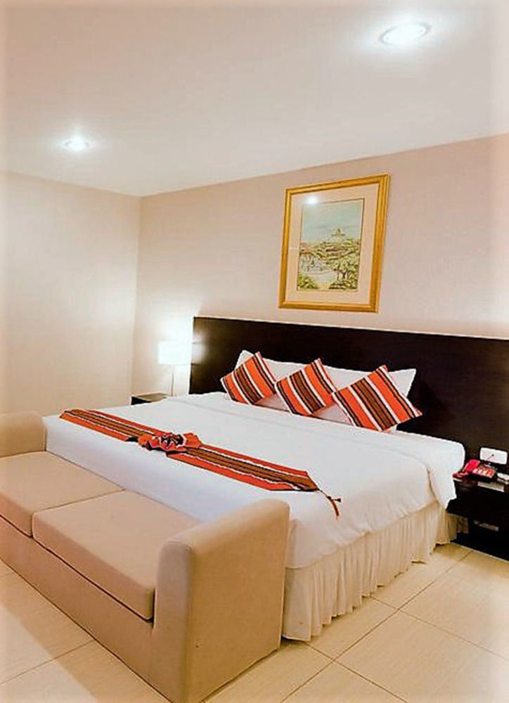 The Airport & 4* Banguecoque