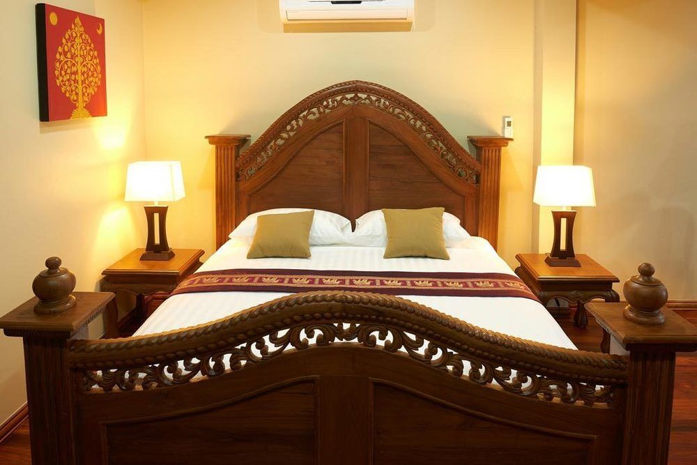 Sara Beachfront Boutique Hotel Pathiu