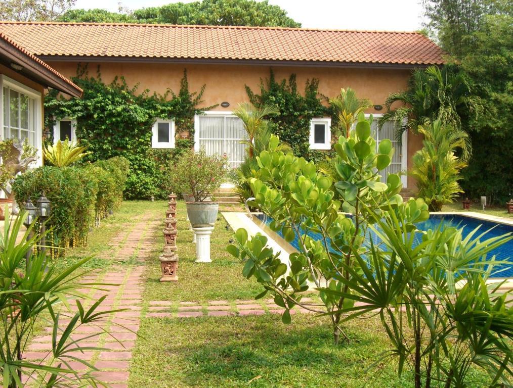 Resort Pictory Garden
