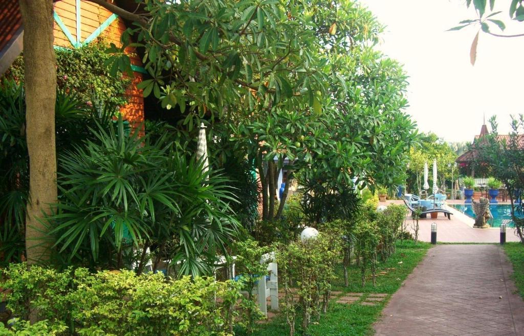 Pictory Garden Sattahip