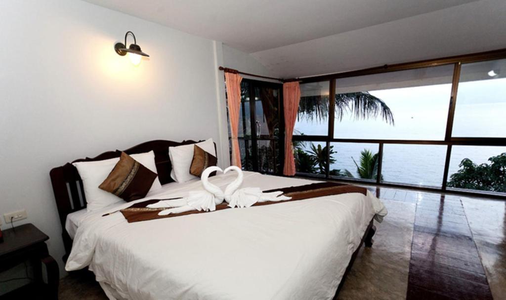 Chang Cliff Resort 3*