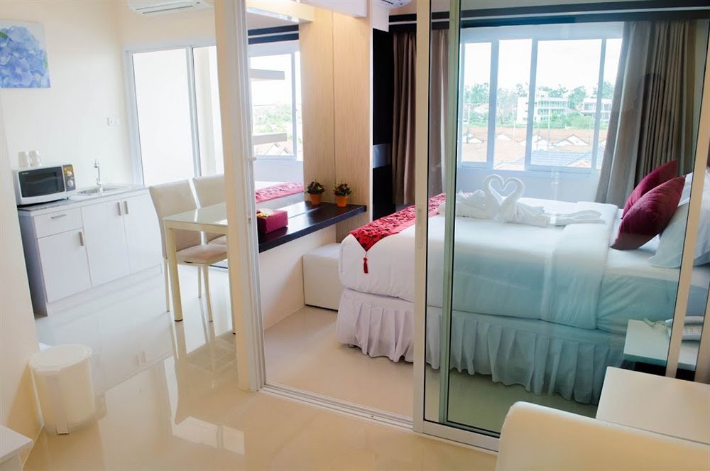 Excella Hotel 3*