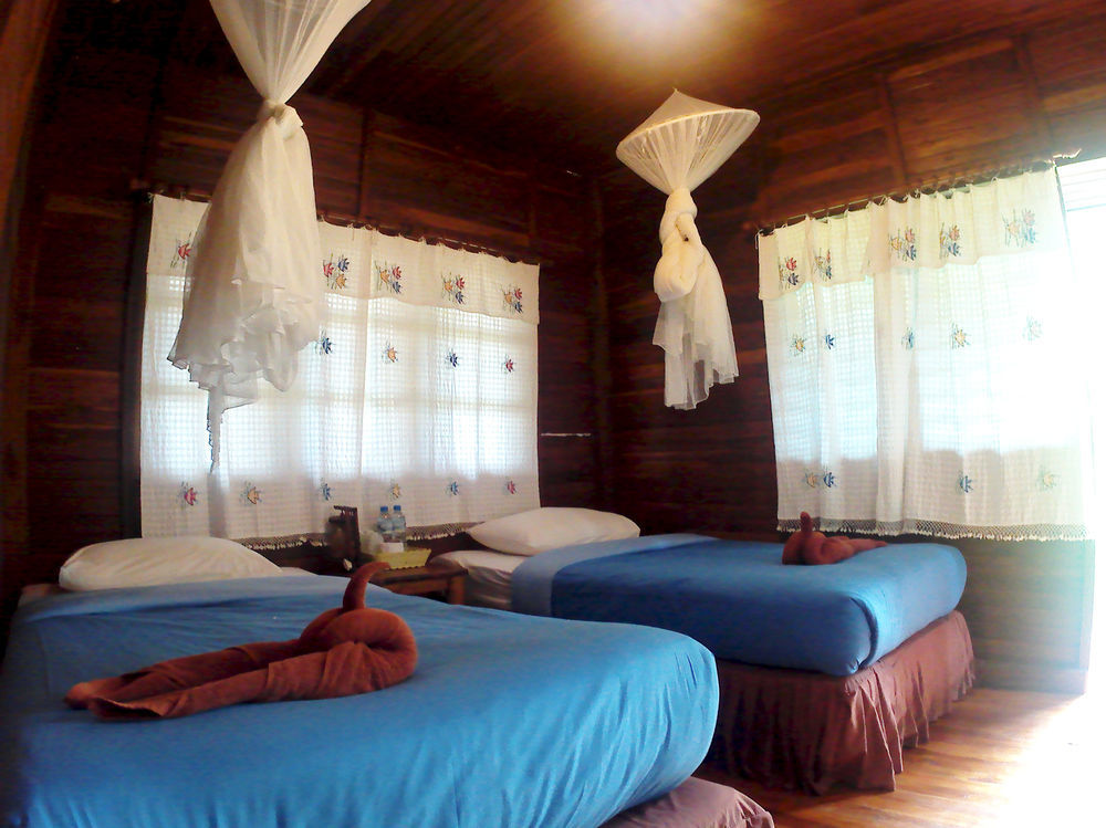 Nice & Easy House 3*