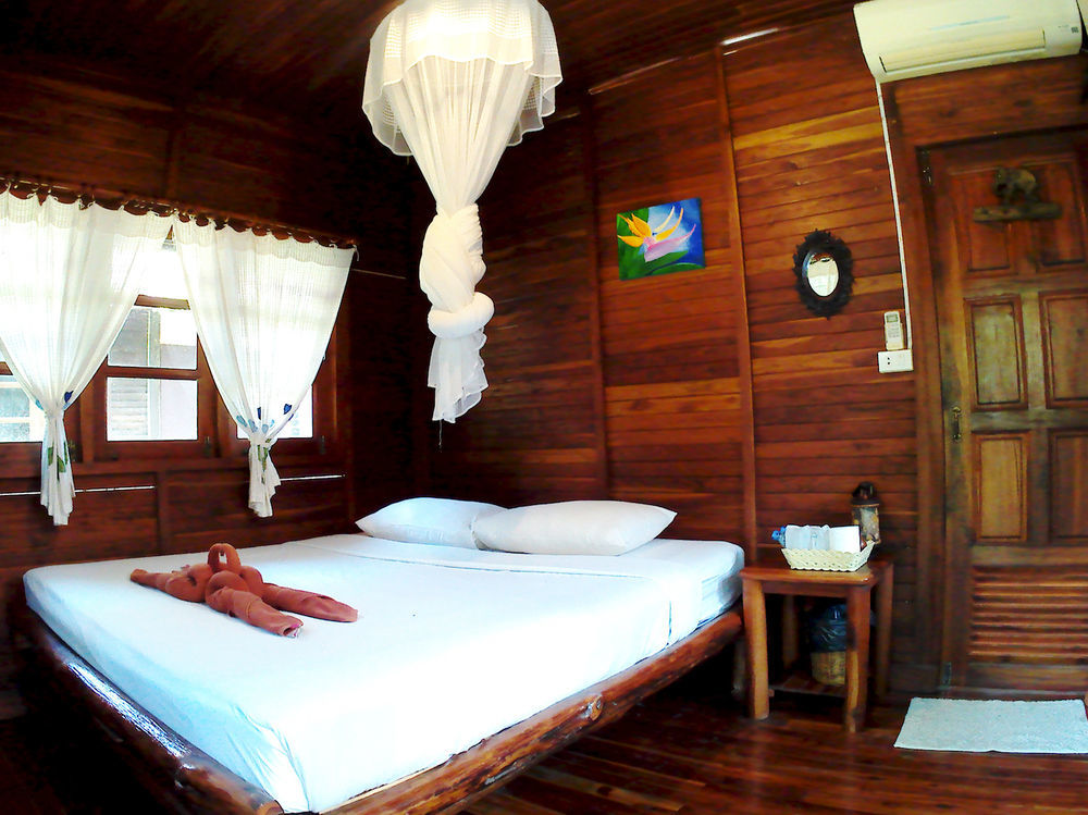 Nice & Easy House Hotel Koh Lanta