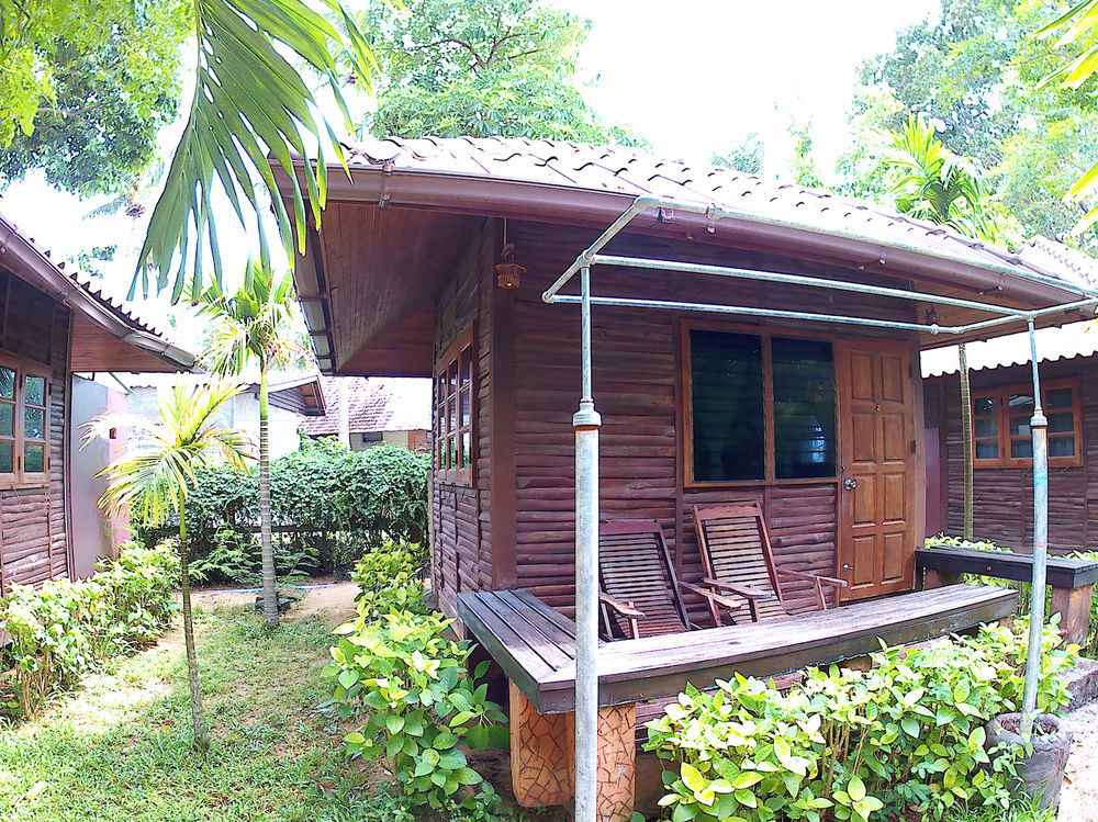 Nice & Easy House Hotel 3*