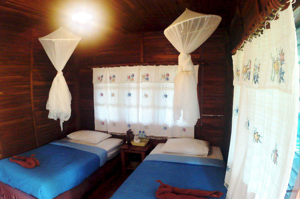 Nice & Easy House 3*