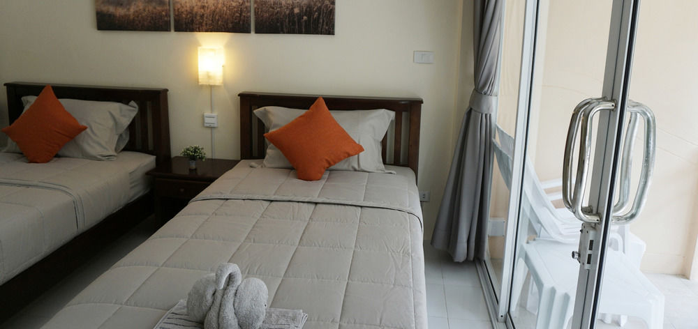Na Vela Village 3*