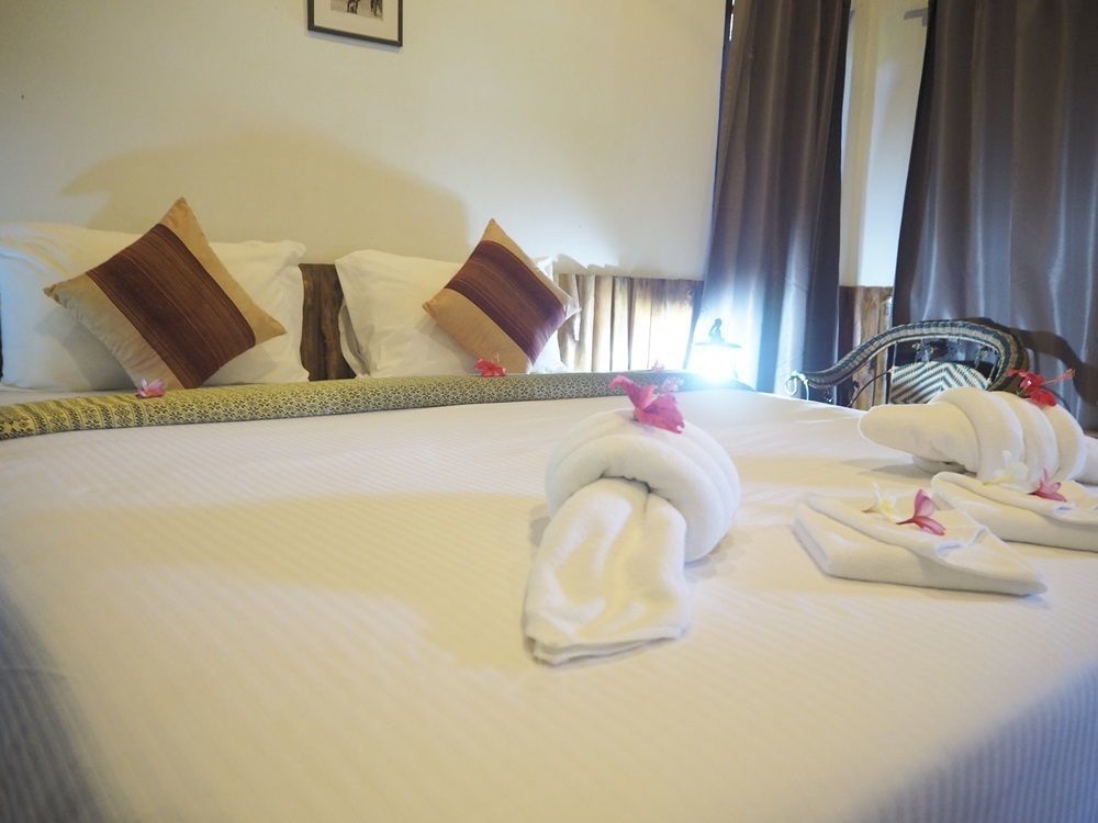 Euro Lanta White Rock Holiday park 3*