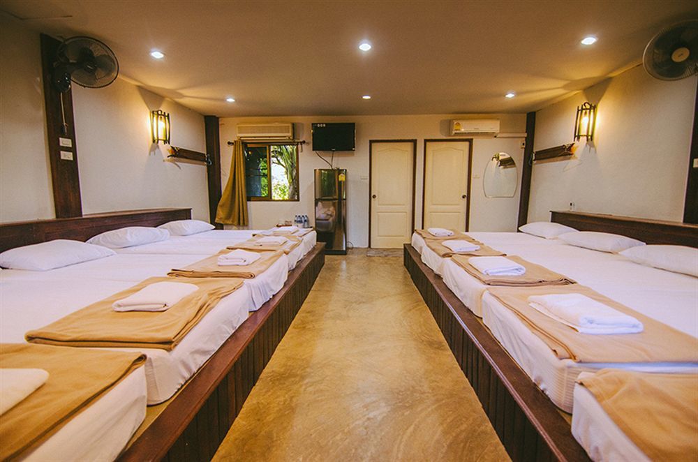 Tanita Lagoon 3*