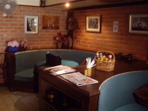 The Irish Clock Hotel 2*