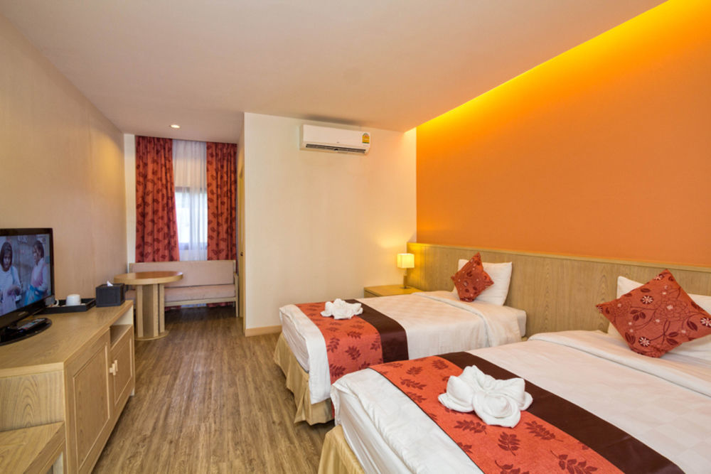 Panya Hotel 3*